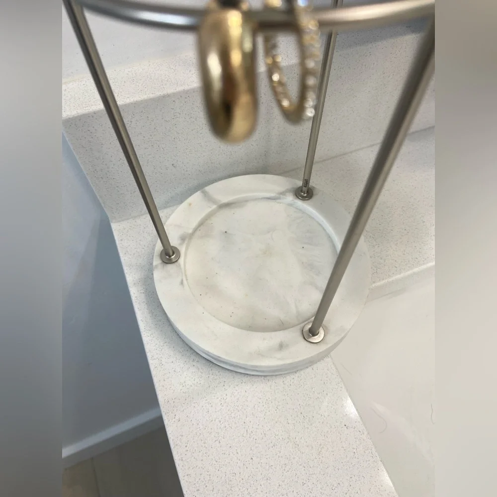 marble jewelry stand holder